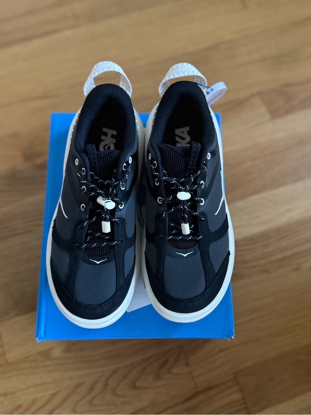 HOKA Bondi B3LS Black Alabaster Sneaker - Picture 2 of 11